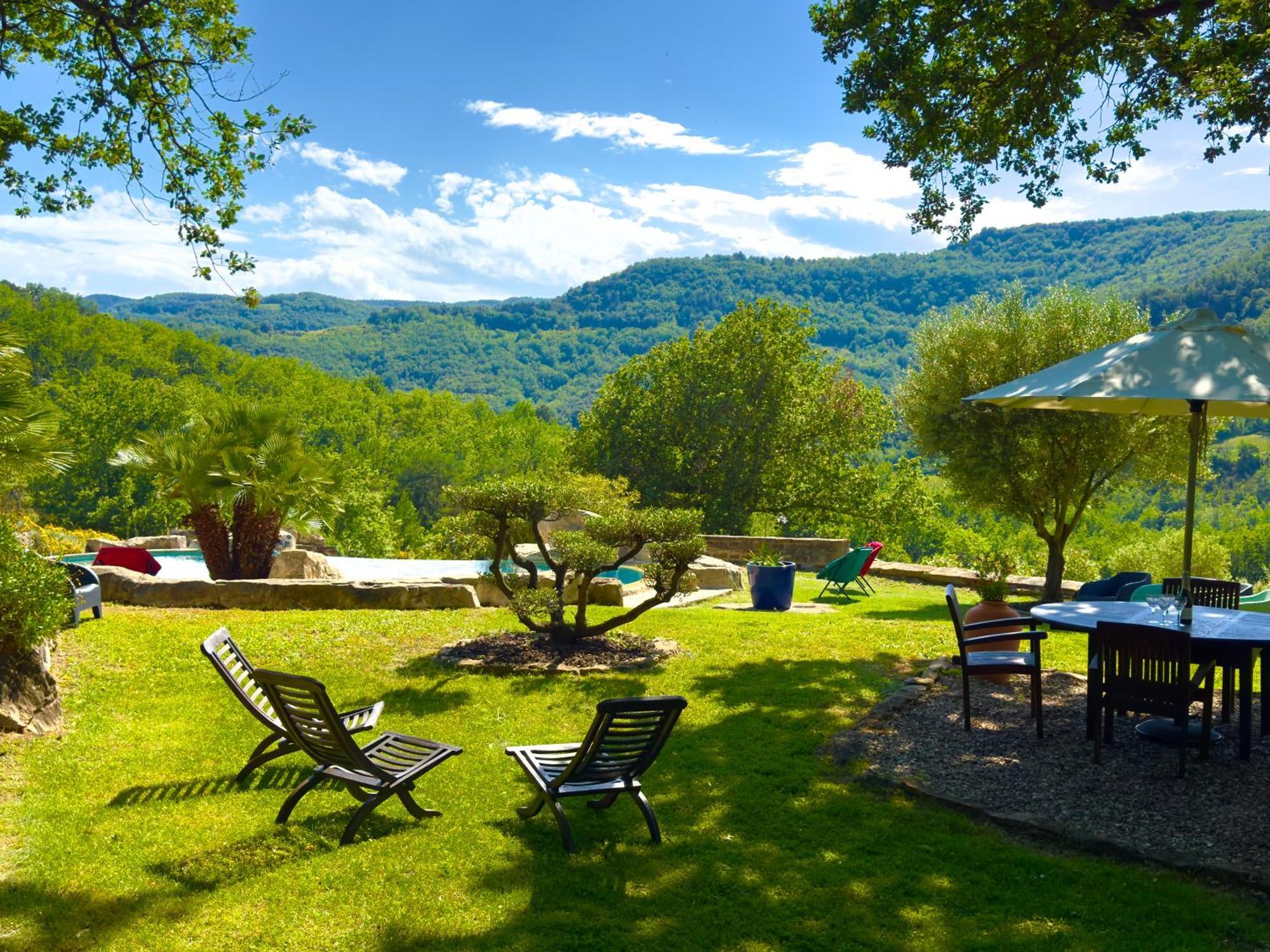 Chateau De Tournou Ferienhaus